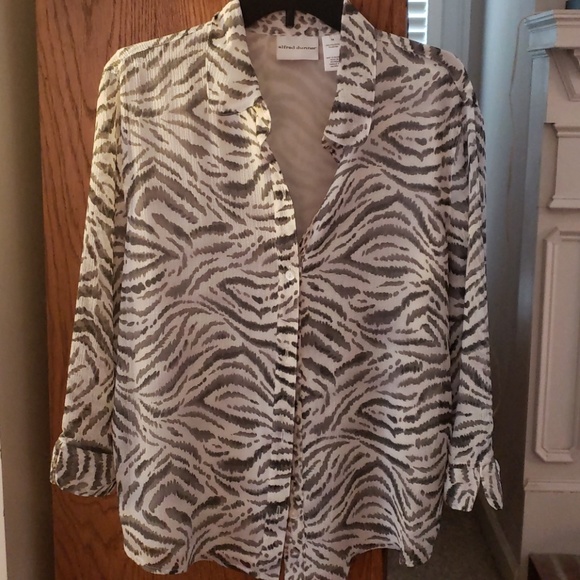 Alfred Dunner Tops - Women's Alfred Dunner blouse, size 14, new